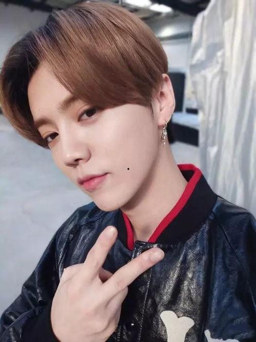 38线聊天背景鹿晗,鹿晗与粉丝的跨越时空对话